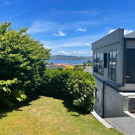 Lake Taupo Holiday Home Extérieur photo