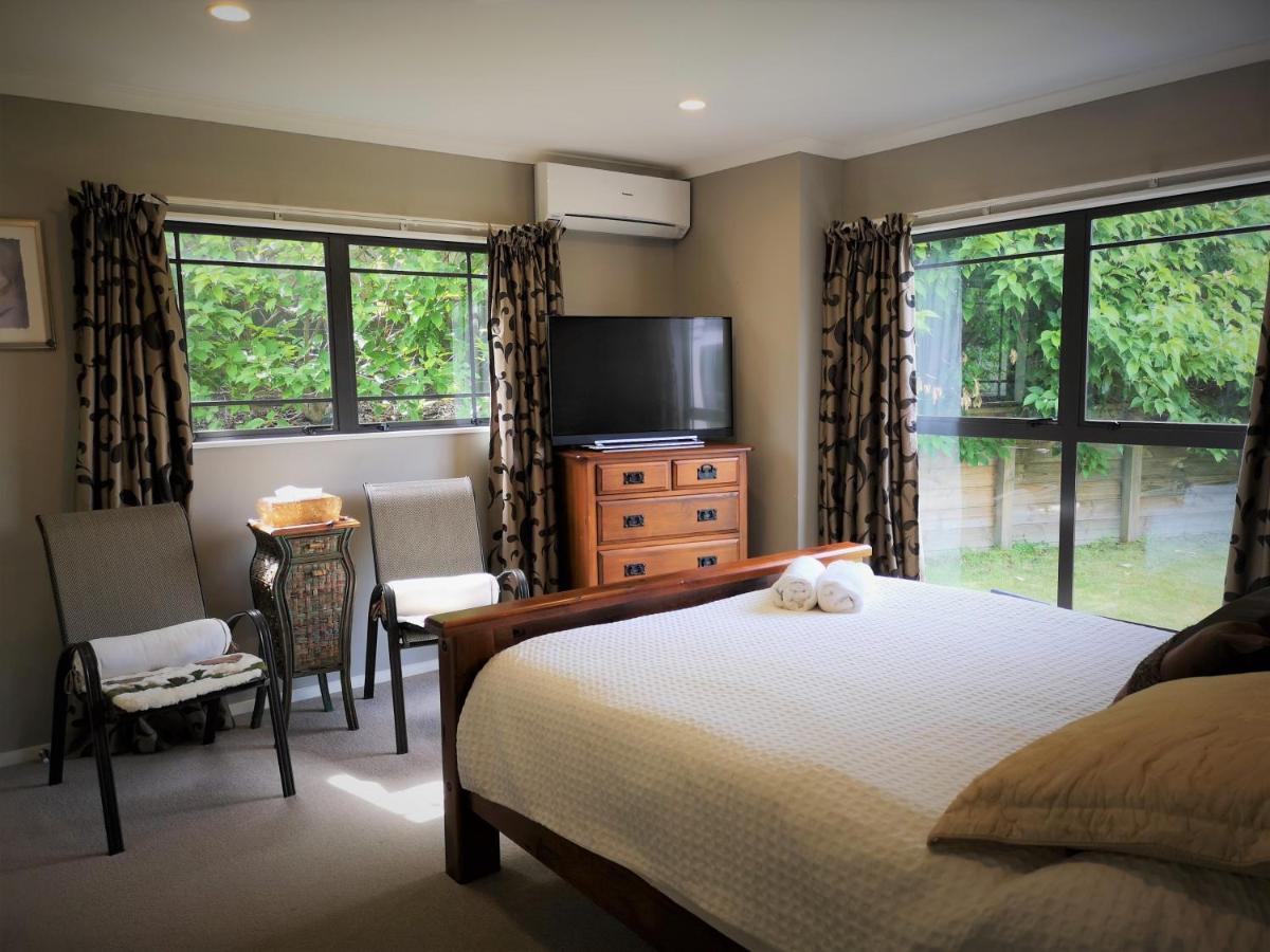 Lake Taupo Holiday Home Extérieur photo